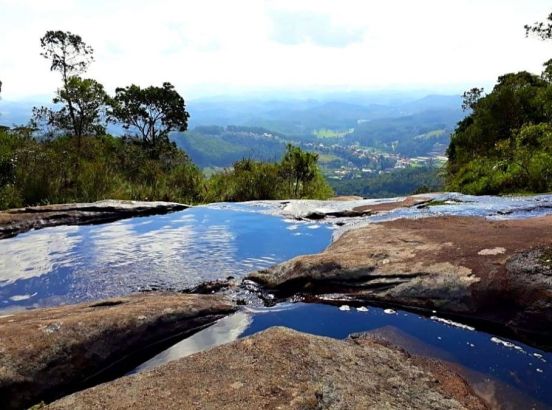 Piscinas Naturais da Pedra Azul